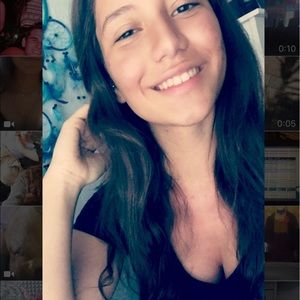 Meet your Posher, Gabrielle