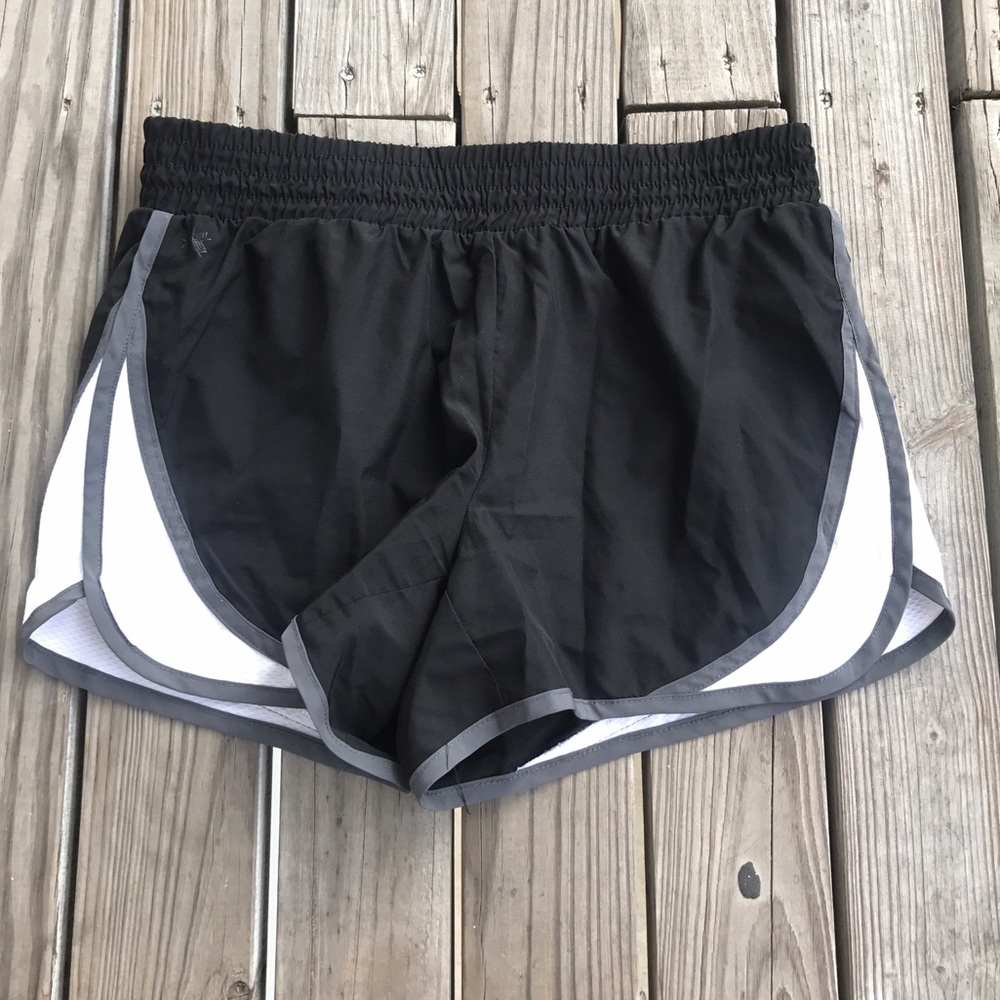 Running shorts