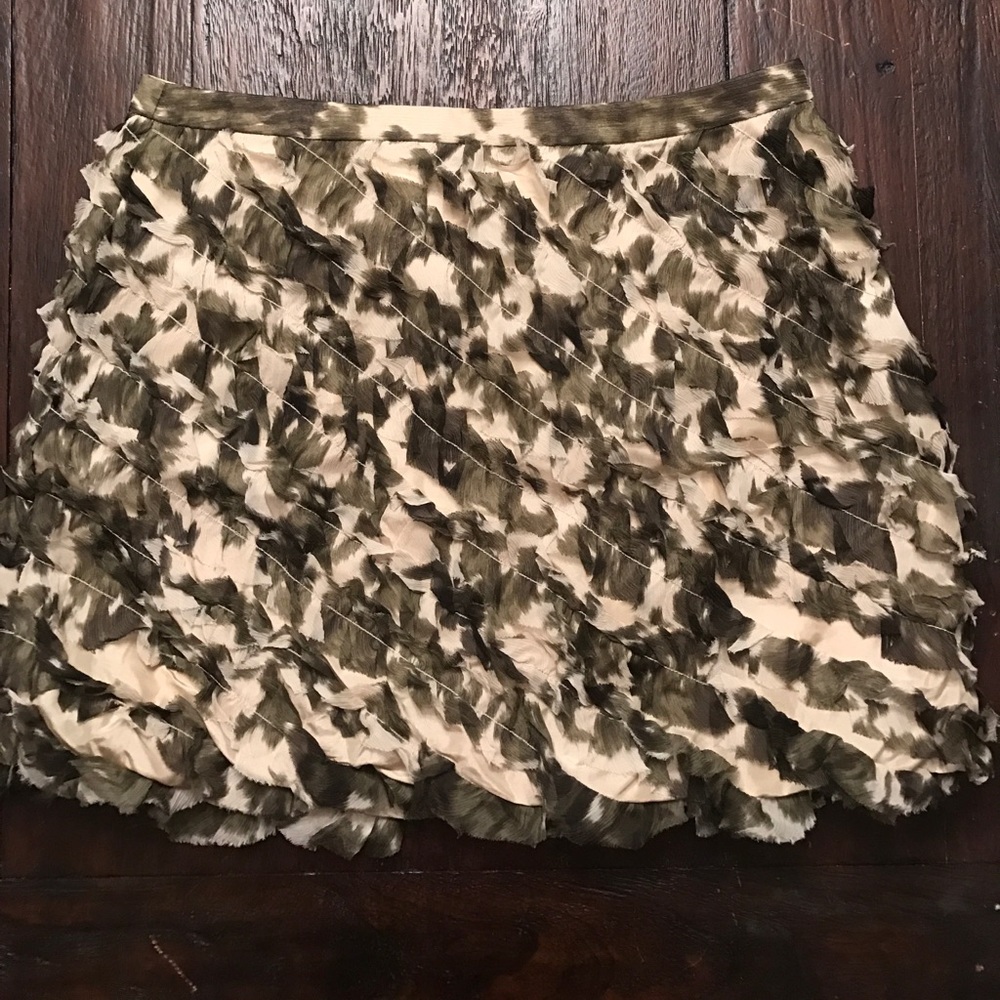 J Crew Camo Mini Skirt, size 4, great condition