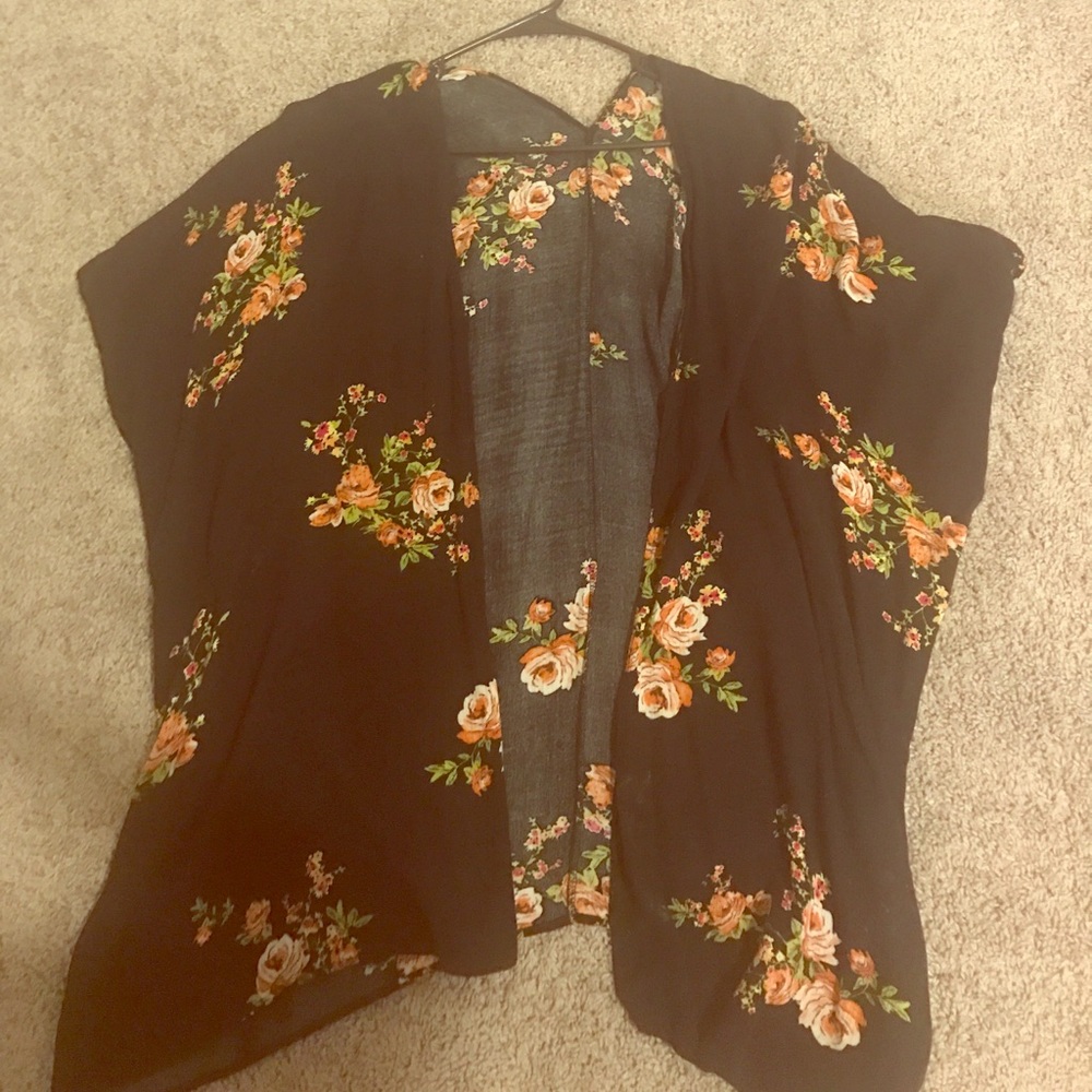 Forever 21 KIMONO