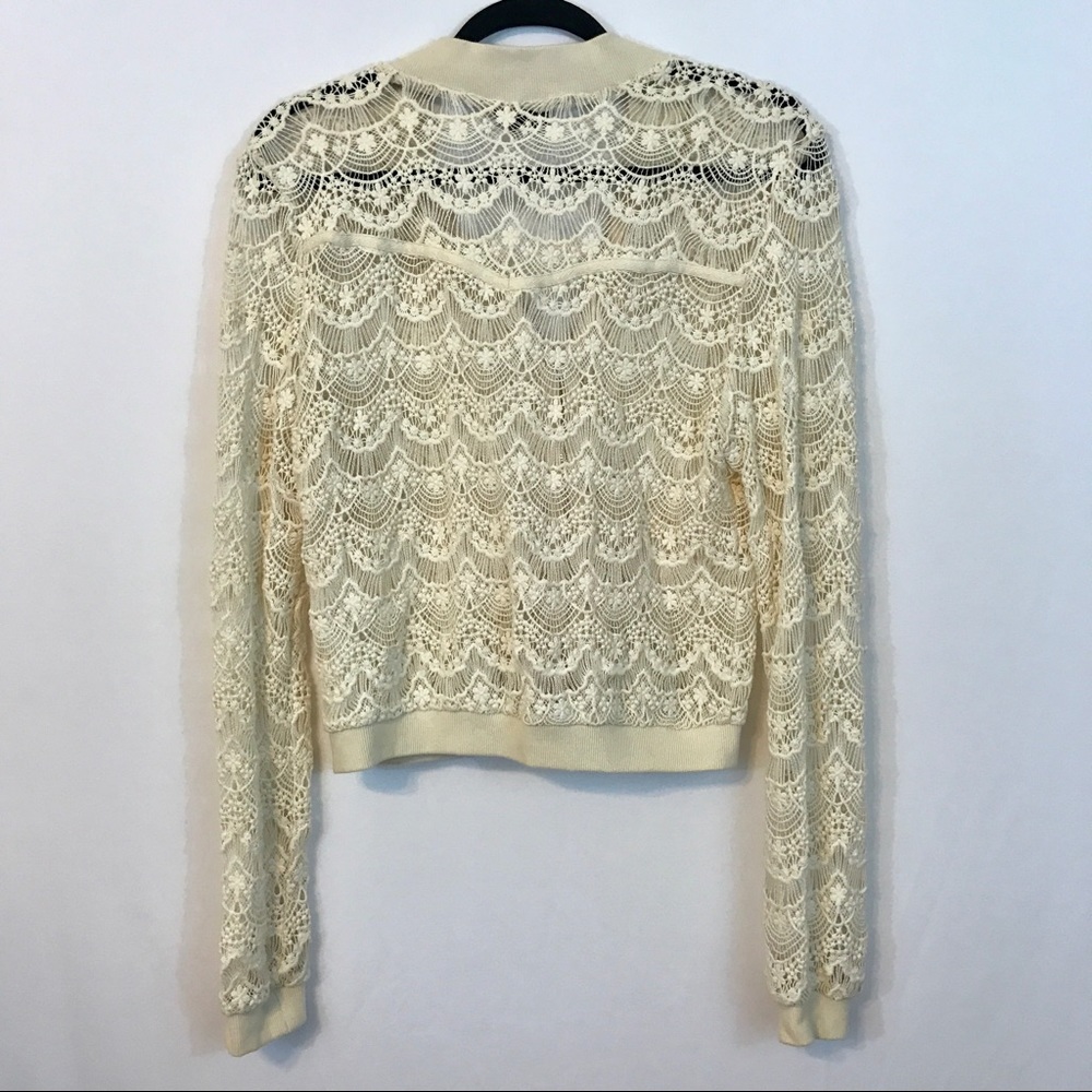 Ivory Jacket - Picture 5 of 5