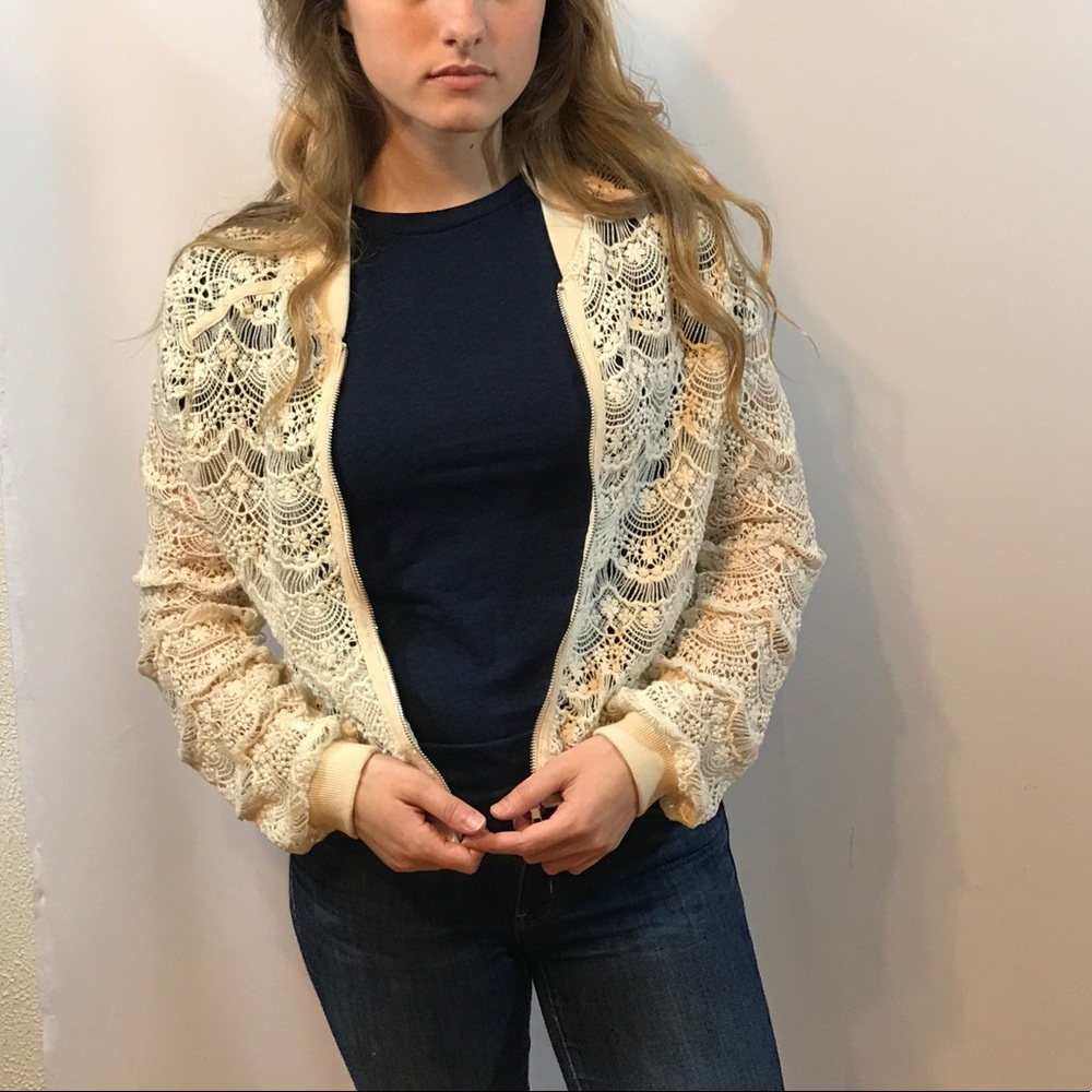 Ivory Jacket - Picture 2 of 5