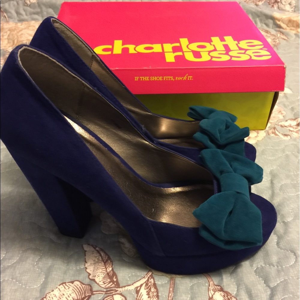 Charlotte Russe - blue peep toe pumps - EUC 9