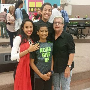 Meet your Posher, Aida