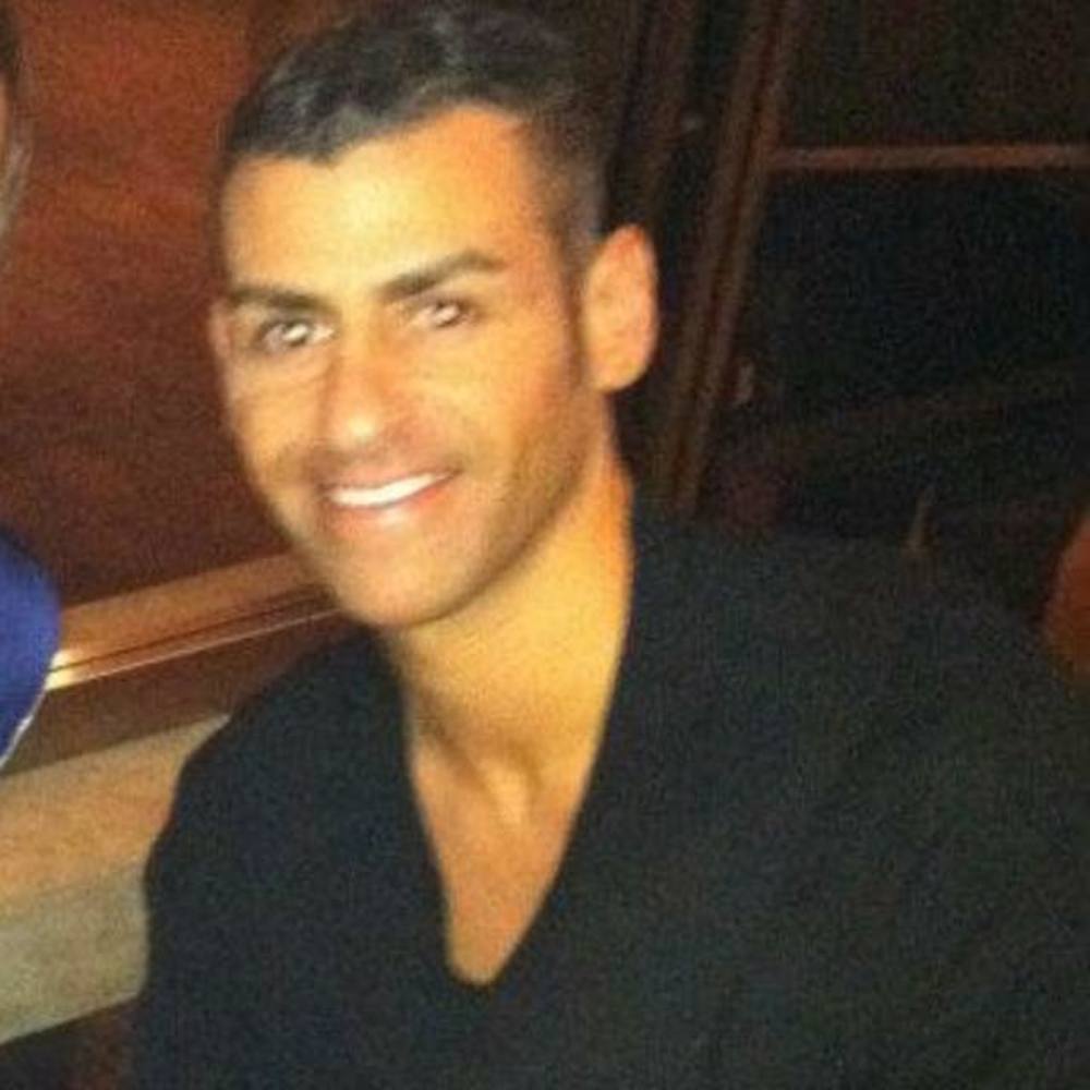 Meet your Posher, Adam