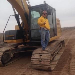 Meet your Posher, Carlos