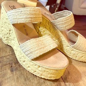 SBICCA handmade in CA Wedges