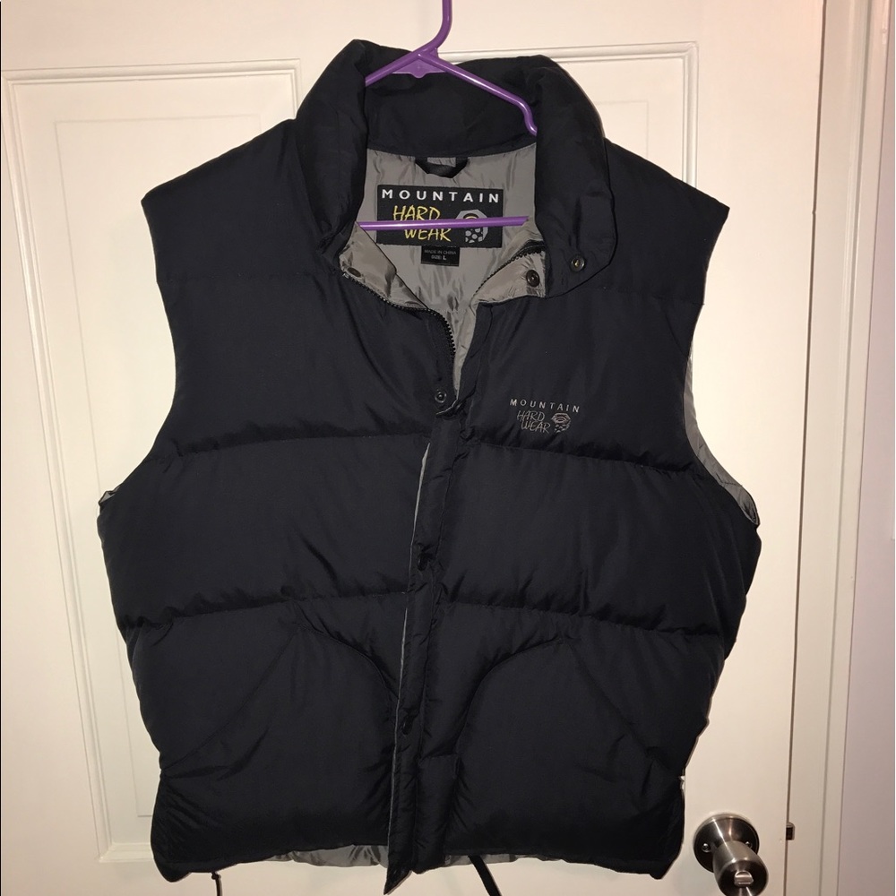 Men's mountain hard wear vest size large
