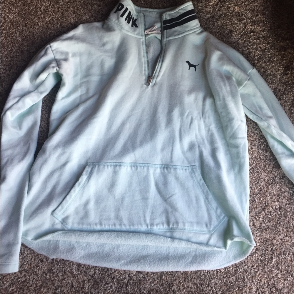 Light weight pull over