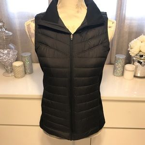 Lucy Black Activewear Vest