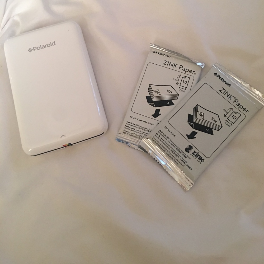 Polaroid Zip printer (paper & charger included )