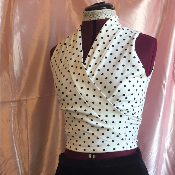 Retro Polka Dot Wrap V-Neck Crop Top - Picture 2 of 4