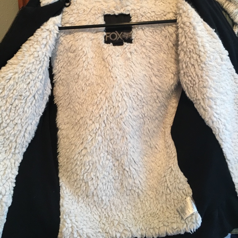 Fox jacket - Picture 2 of 3