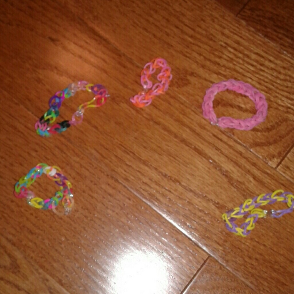 This is 5 very stylish Rainbow Loom Bracelets.