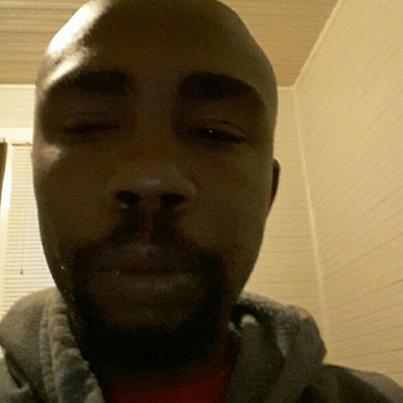 Meet your Posher, Roderick - Picture 1 of 1