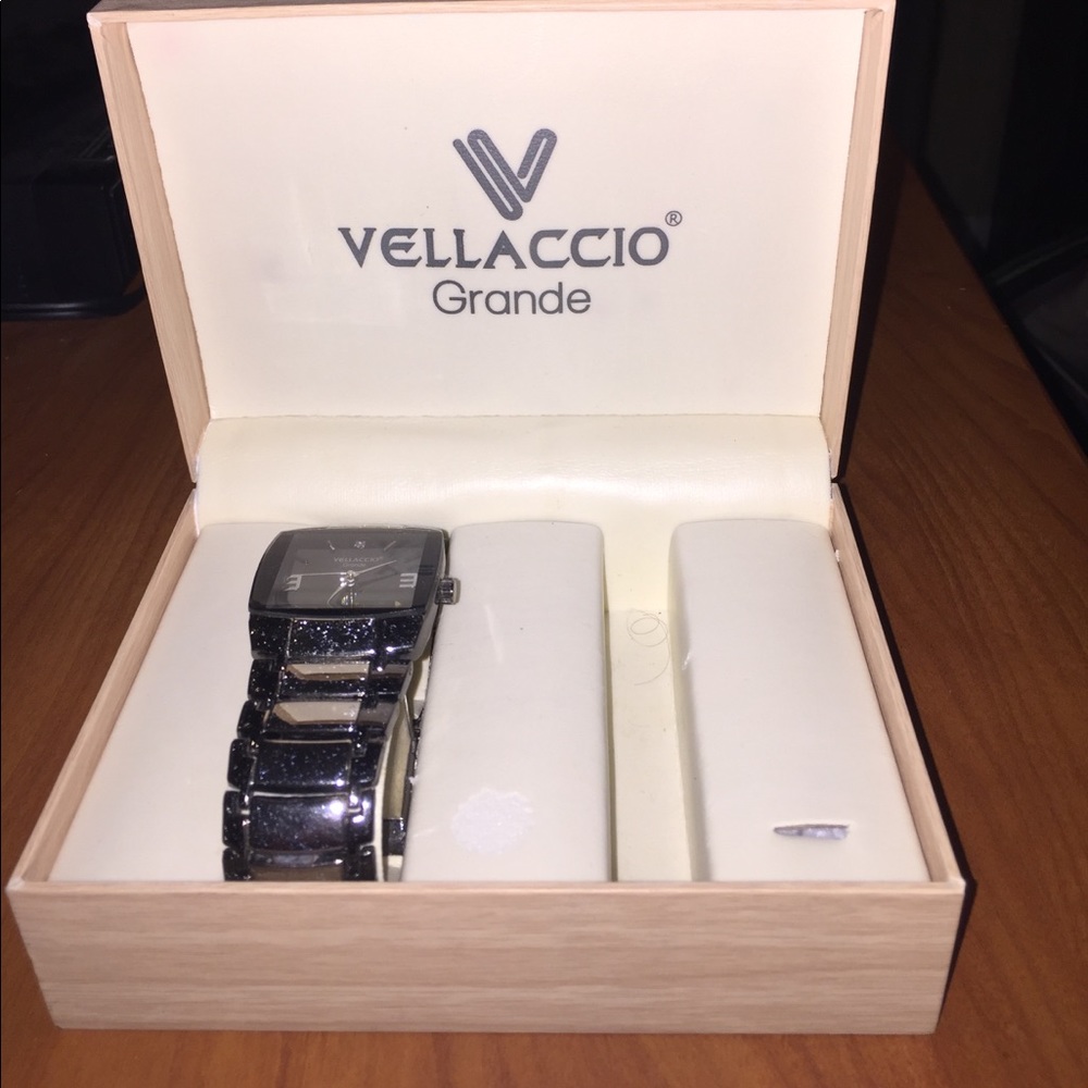 Vellacio Grande Watch