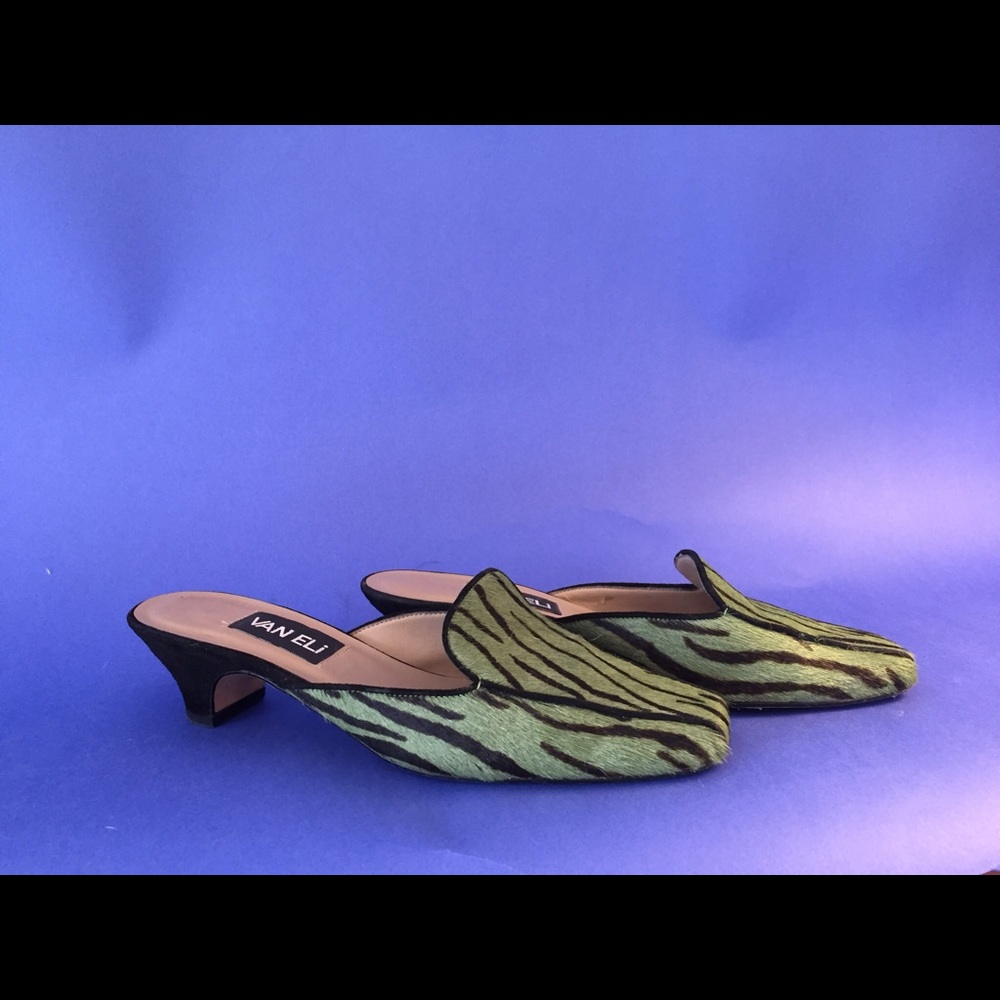 Women's shoes
