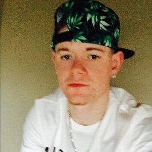 Meet your Posher, Travis