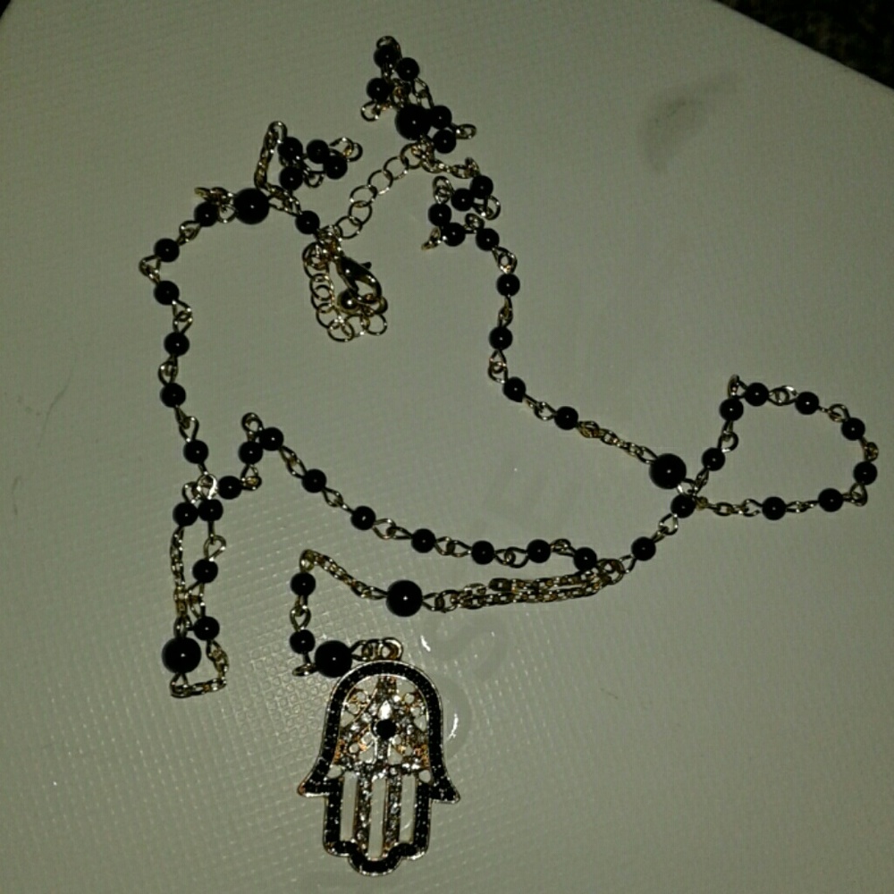Long extended hamsa necklace