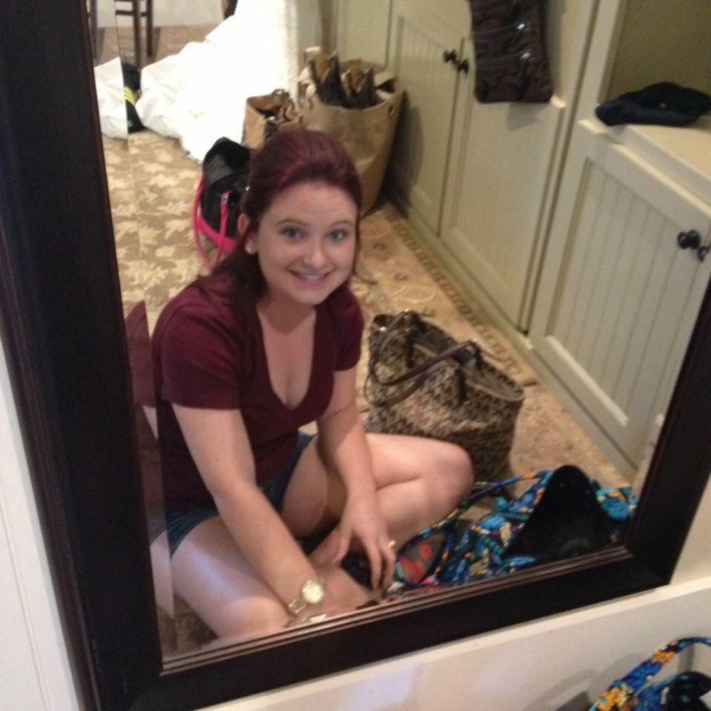 Meet your Posher, Jessica