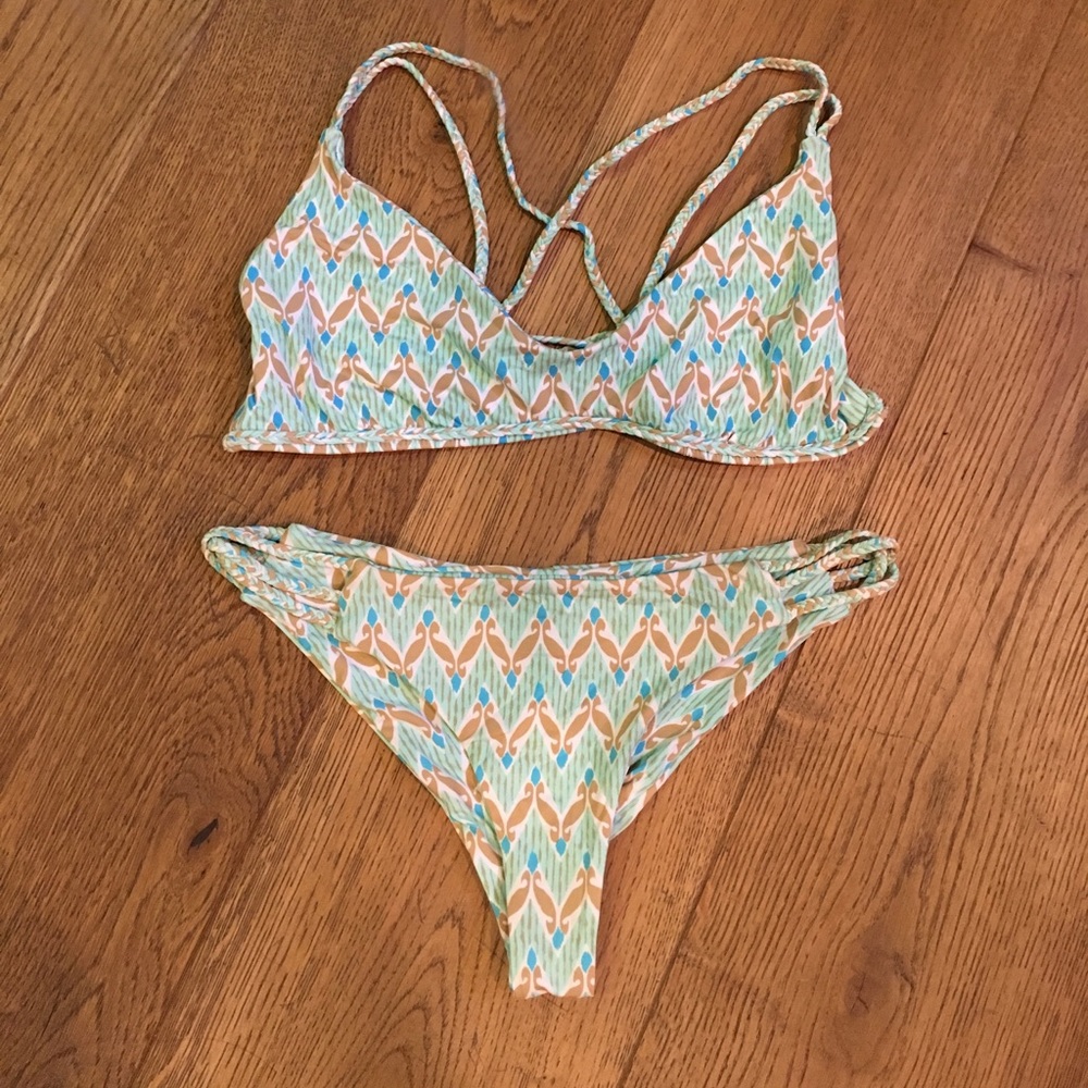 Frankie's Bikinis 👙 set