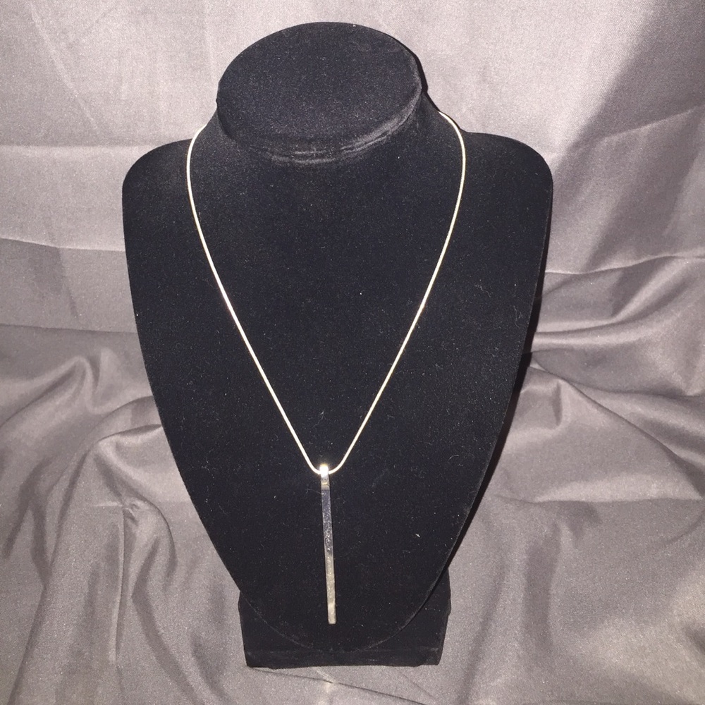 🌟B2G1F🌟 Silver bar necklace