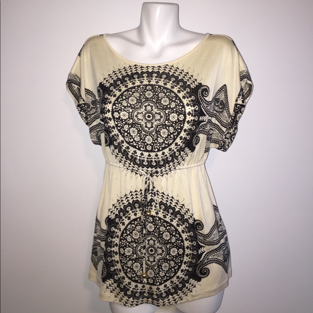 Juicy couture medallion top