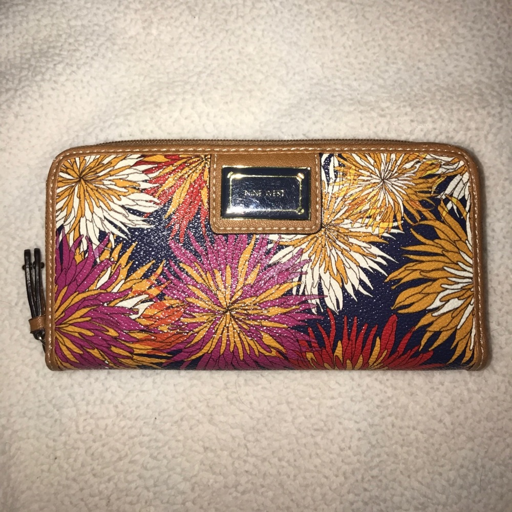 Nine West Wallet