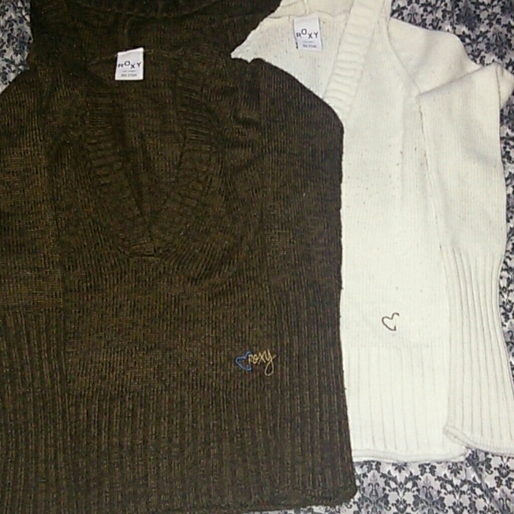 *SOLD* Roxy hooded sweaters