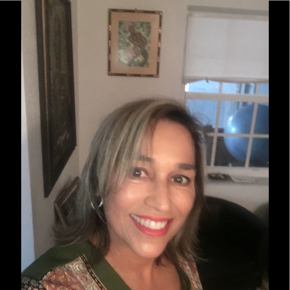 Meet your Posher, Sonia