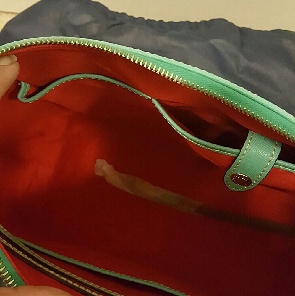 **SOLD**  Dooney & Bourke Seafoam Hobo EUC - Picture 3 of 8
