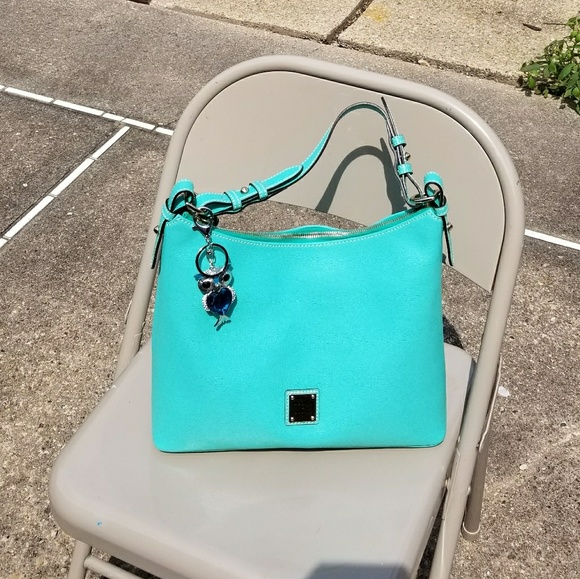 **SOLD** Dooney & Bourke Seafoam Hobo EUC - Picture 5 of 8