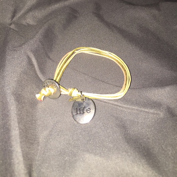 🌟B2G1F🌟 "Blessed" bracelet - Picture 1 of 2