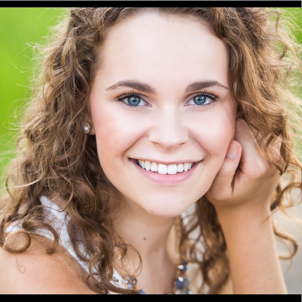 Meet your Posher, Kaitlyn