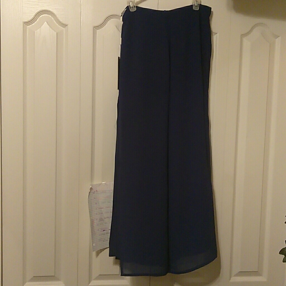 NWT..Amazing Royal blue pants