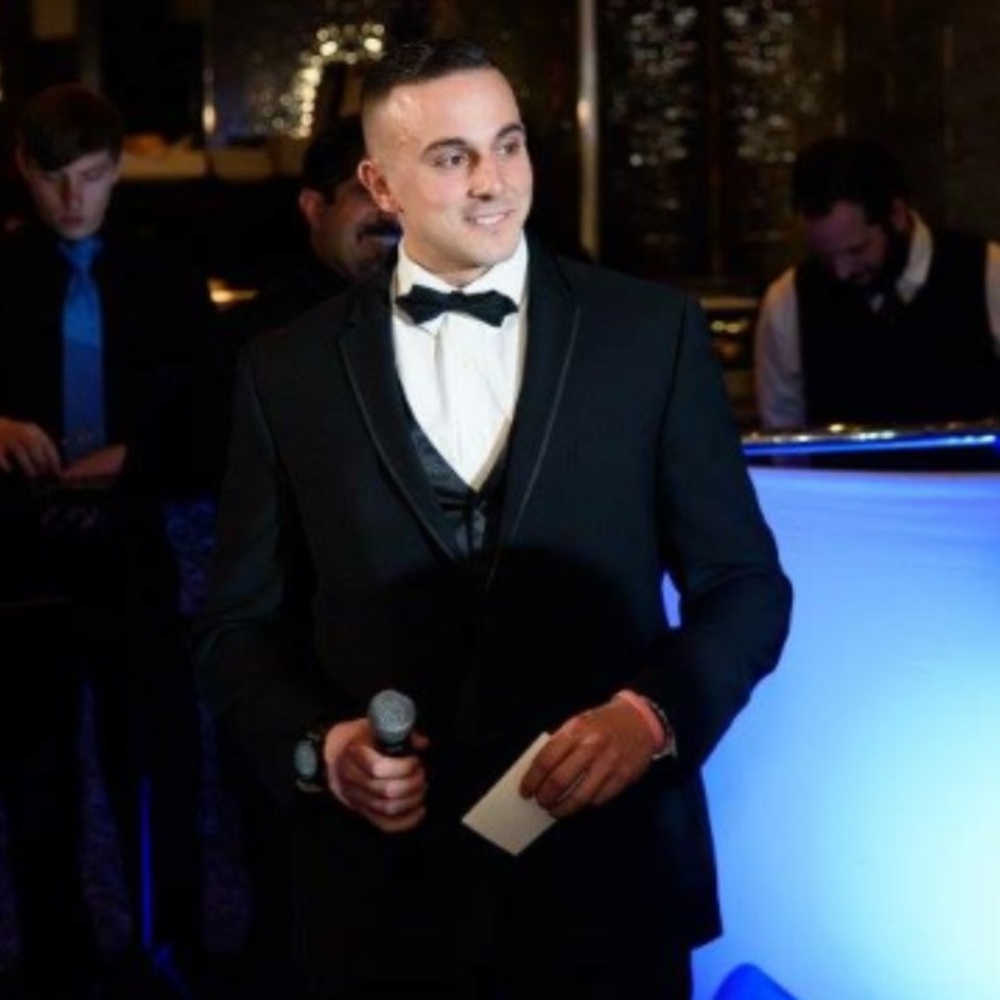 Meet your Posher, Michael