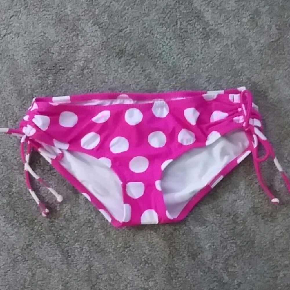 VICTORIA SECRET SWIM BOTTOMS NWOT