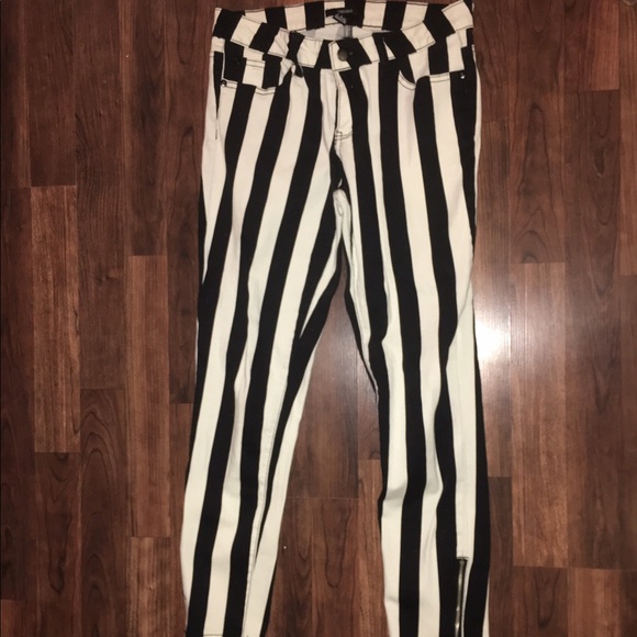 Stripped Jeans - Picture 1 of 1