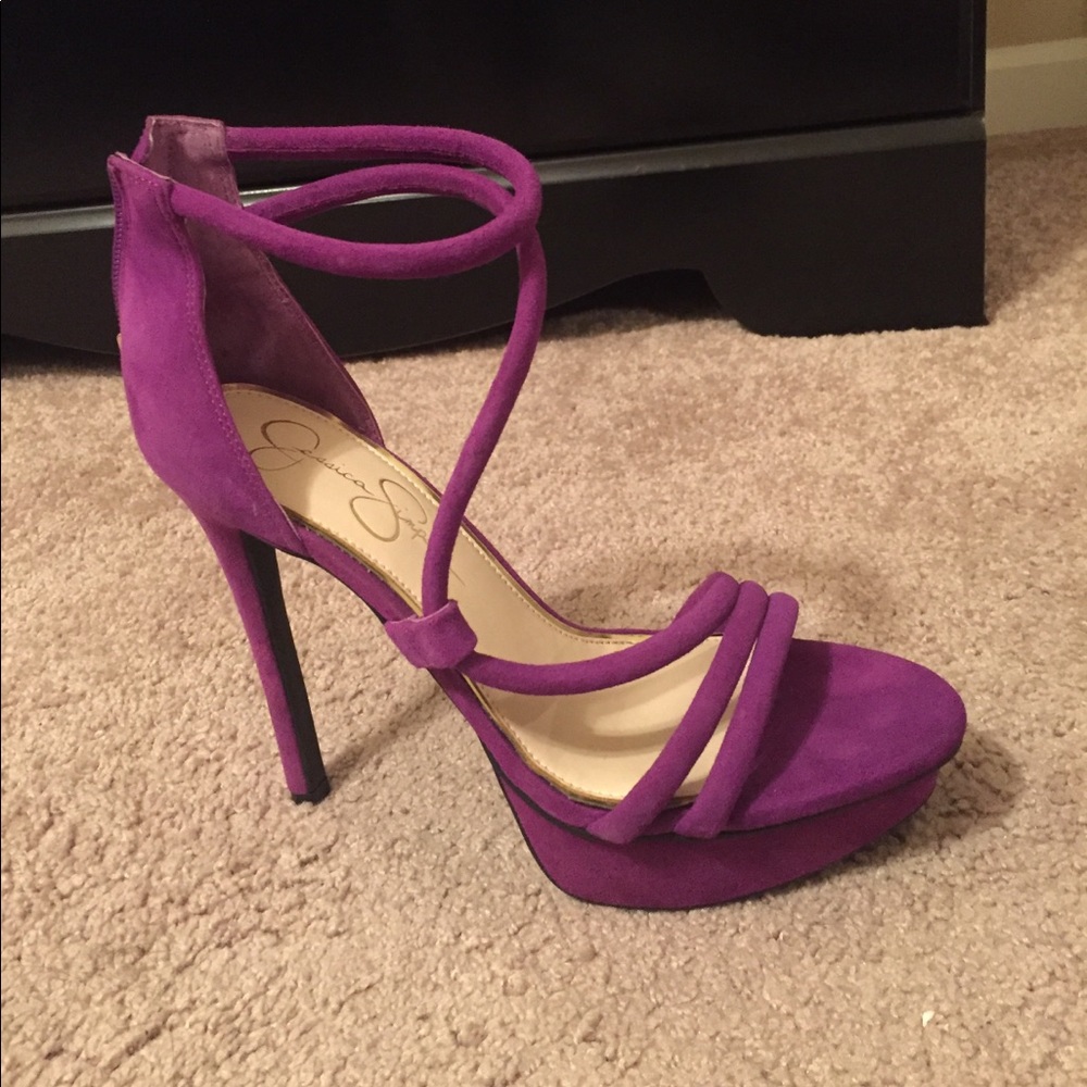 Never Worn Jessica Simpson strappy heel