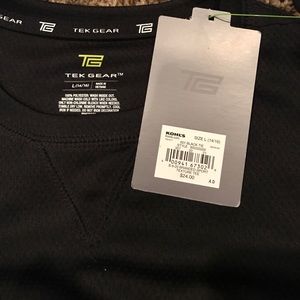 YOUTH LARGE Tek Gear long sleeve shirt