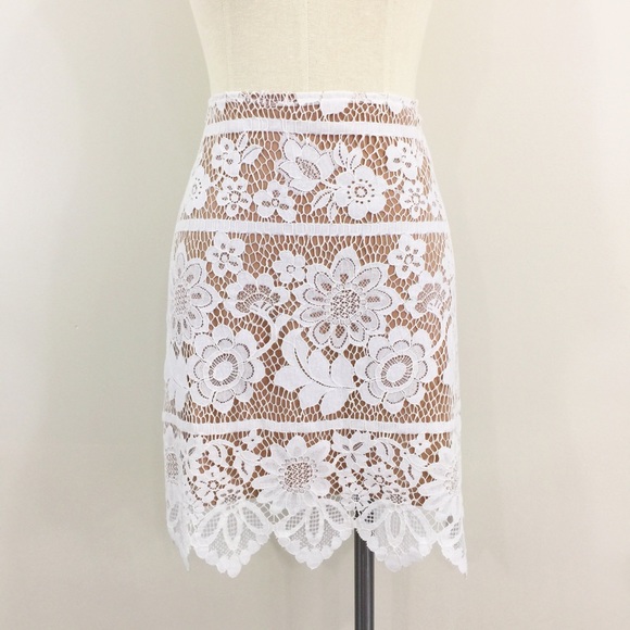[ for love & lemons ] NWT Gianna white lace skirt - Picture 2 of 8