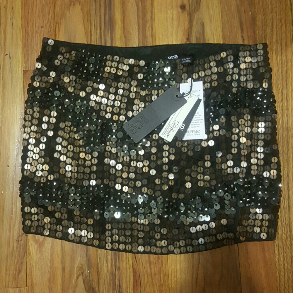 NWT Buffalo by David Button size XS skirt