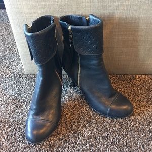Louis Vuitton navy booties