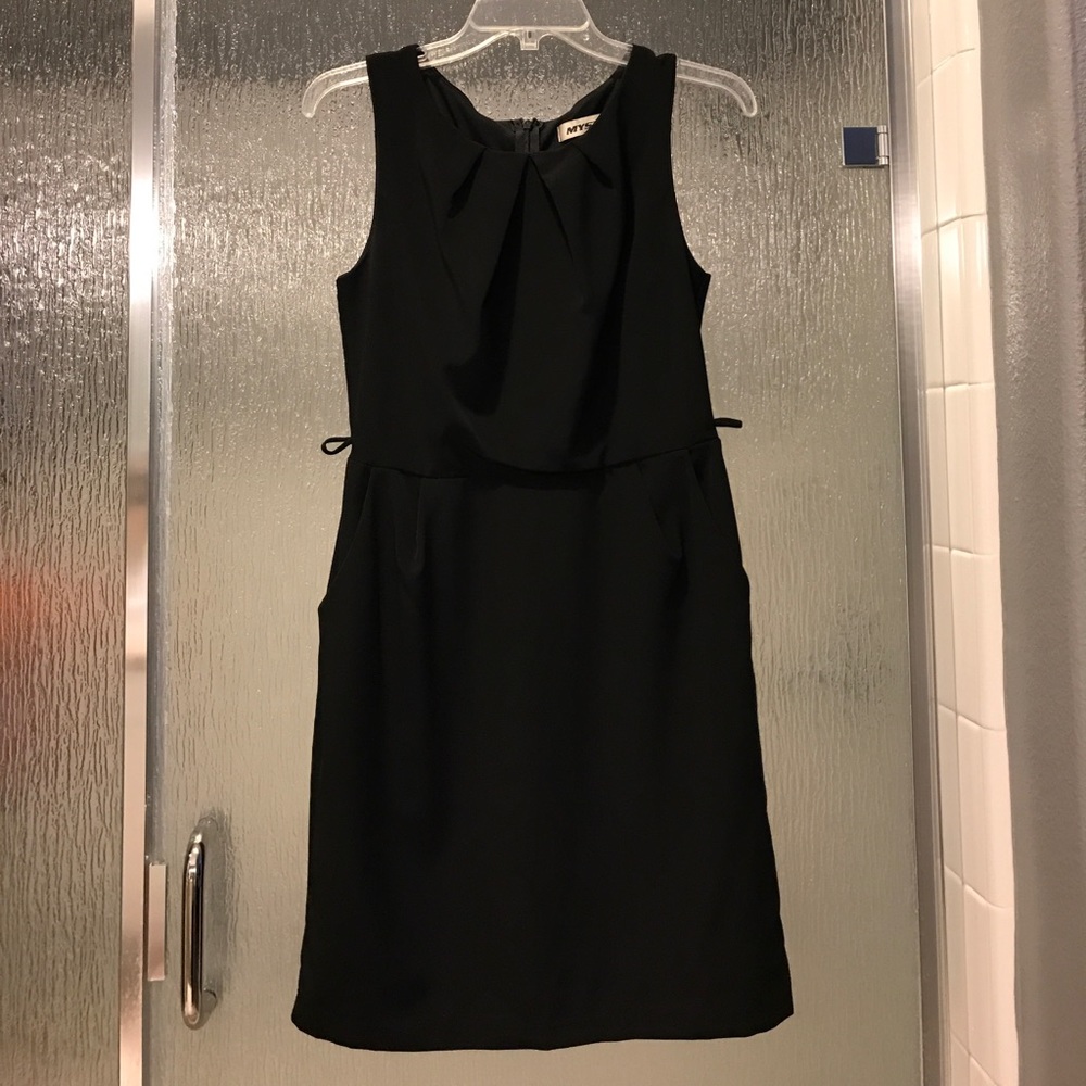 Reduced!! Black dress with pockets