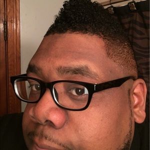 Meet your Posher, Aaron