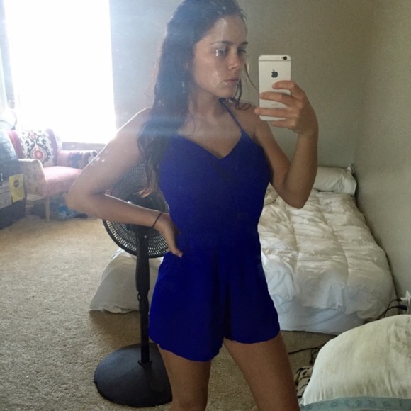 Backless royal blue romper - Picture 2 of 3