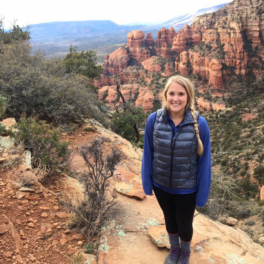 Meet your Posher, Corrine