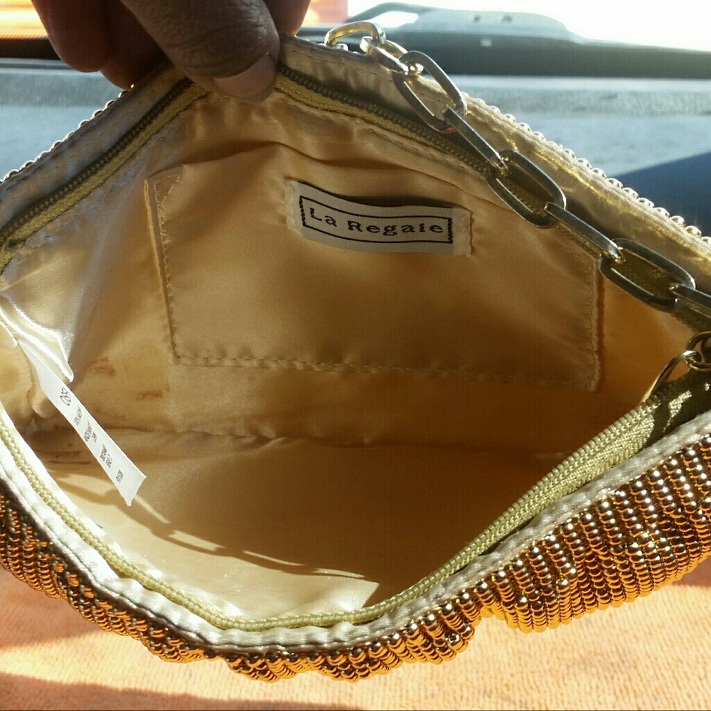 Purse - Picture 3 of 6