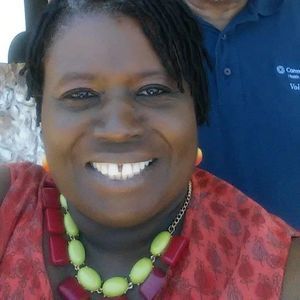 Meet your Posher, Caroline