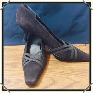 Stuart Weitzman Brown Suede kitten heels